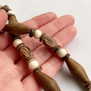 Mens Wood Necklace, Everyday Necklace for Men, Wood Bead Necklace, Mens Boho Necklace, Short Wood Necklace, Unique Wooden Necklace - UNISEX