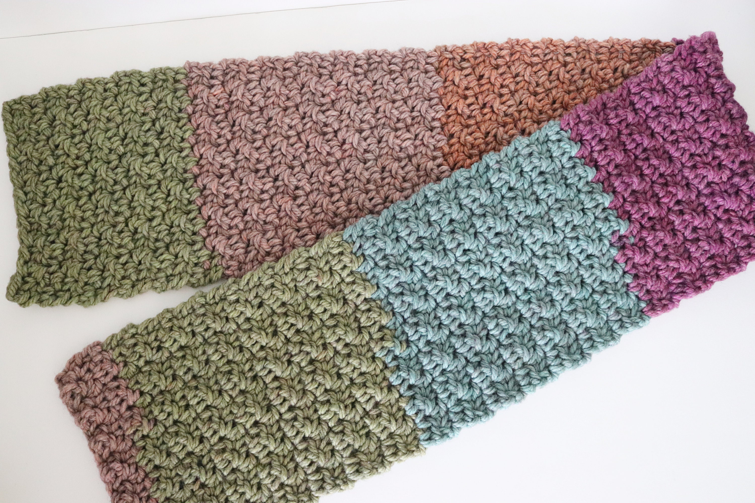 three color scarf pattern