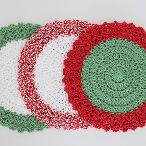 Crochet Christmas Dishcloth Pattern: Merry Berry Design (PDF Download)