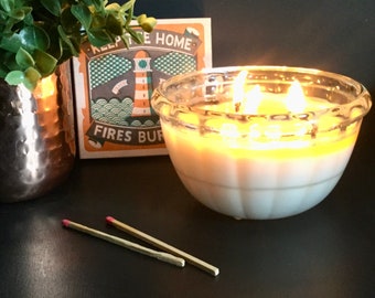 VINTAGE JELLY MOULD Rapeseed & Coconut Wax Candle - retro glass - 1 pint - luxury candle - great gift