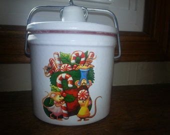 Vintage Mini Christmas Crock with locking lid