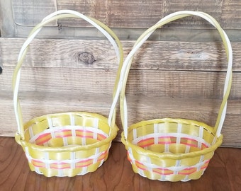 Set of 2 Matching Vintage Woven Vinyl Yellow and Pink Easter Baskets