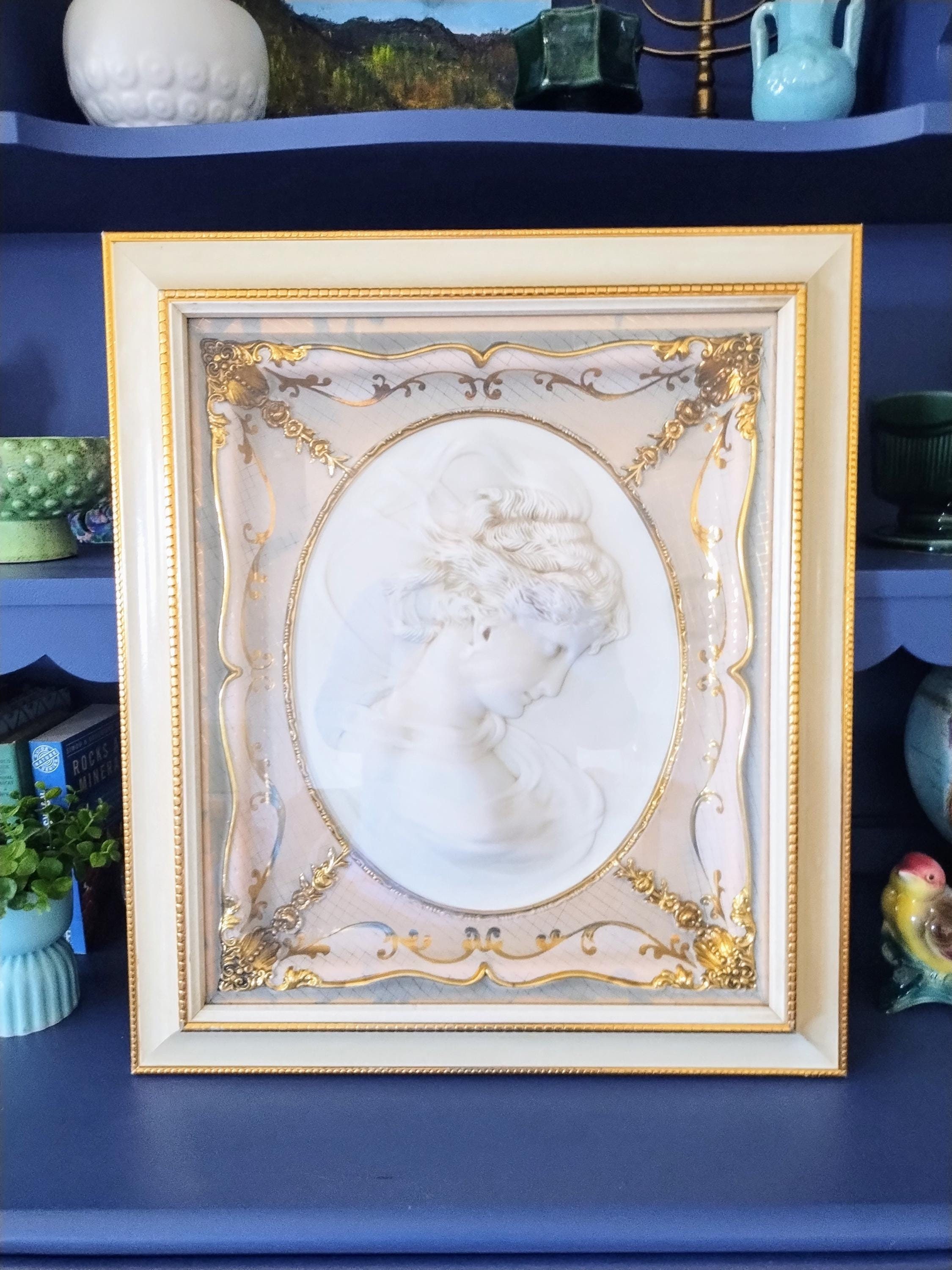 Vintage East Wind Lady Cameo Portrait Wall Art Turner Mfg Co, Mid