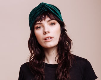 Velvet Turban - Emerald Duchesss