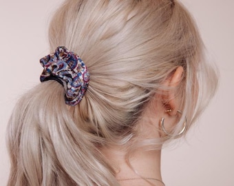 Mini Velvet Scrunchie - Mystery Train