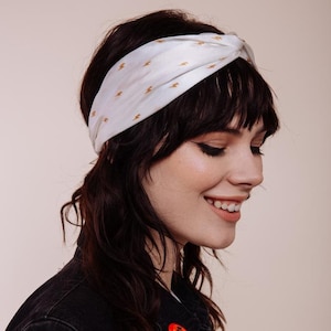 Silk Headwrap - The Thunders White