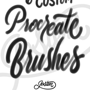 Op de afbeelding: Witte achtergrond met zwarte tekst die luidt "6 CUSTOM Procreate Brushes". Het woord "Procreate" is in een groot, cursief lettertype. Het woord "Brushes" is ook in een groot, cursief lettertype. Het logo "Josten" staat onderaan.