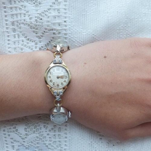 Watch Bracelet, Antique Watches, Repurposed Watches, Repurposed Bracelet, Antique Bracelet, Gold shops Bracelet, Gold Watches, Upcycled Bracelet