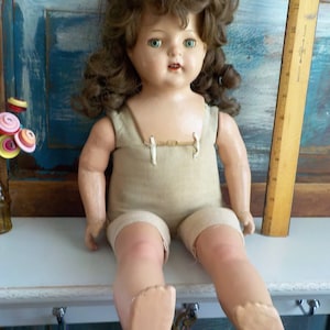 Vintage Composition Girl Doll Unmarked 22 Wigged Doll Vintage 30's 40's Doll Cloth Body Doll Original Wig image 5