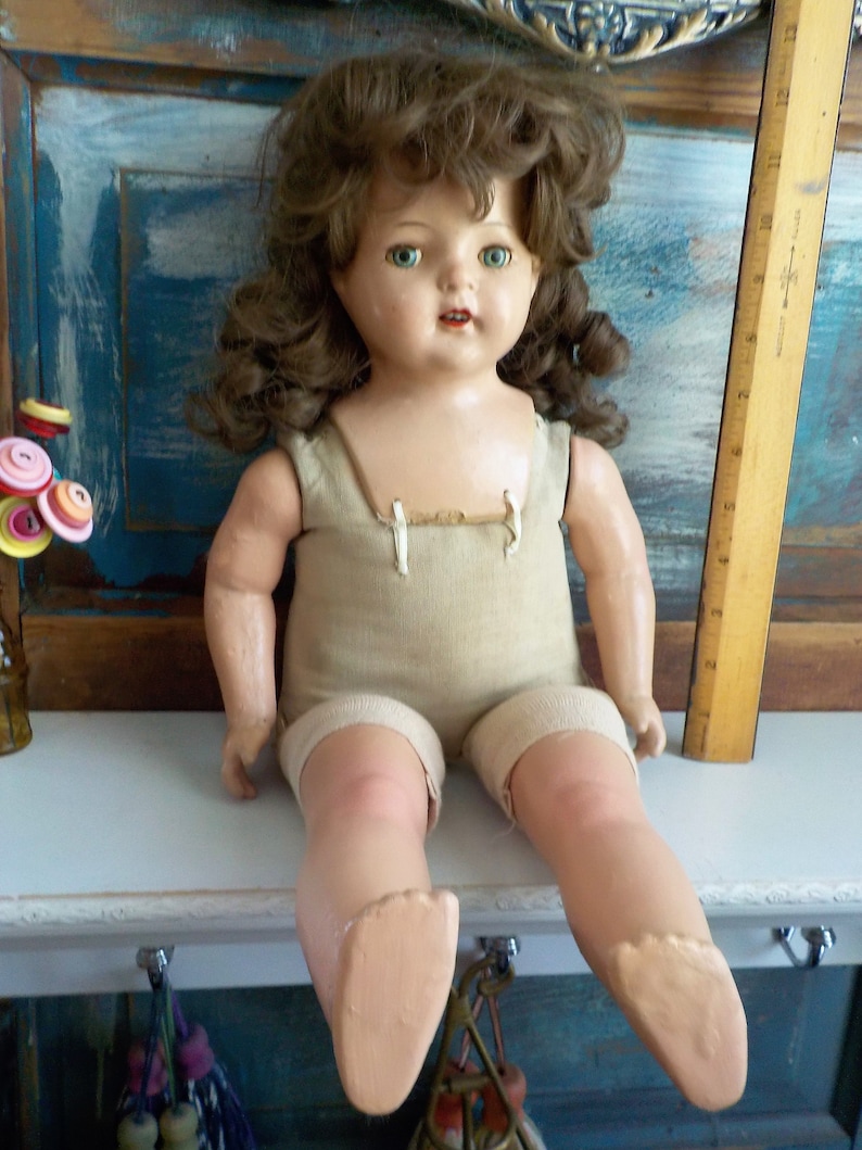 Vintage Composition Girl Doll Unmarked 22 Wigged Doll Vintage 30's 40's Doll Cloth Body Doll Original Wig image 5