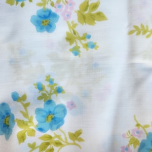 Wamsutta Misty Rose flat sheet....twin...new old stock...still in original packaging.