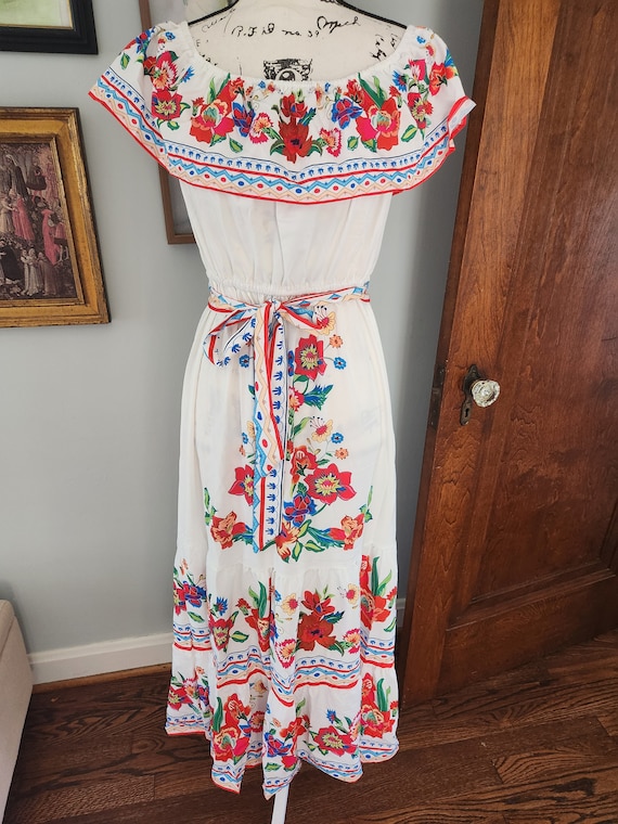 Pretty Mexican dress...with belt...maxi length...… - image 2