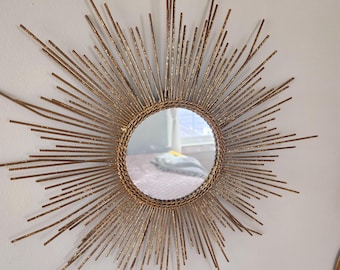 Starburst/Sunburst mirror...vintage 70s...gold...wall hanging...good condition