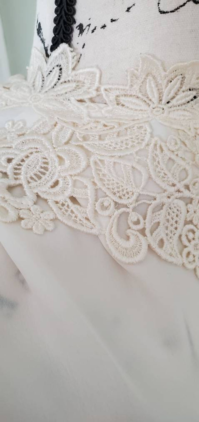 Very pretty Victorian...crocheted accents feminine blouse...Impressions..