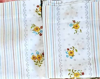 Vintage Thomaston American Mood Pillowcases Floral and Striped & Lace Border unopened Package