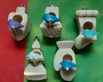 3D Wooden Birdhouse Ornaments, you get all 5