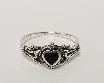 Estate Sterling Silver 925 Black Onyx Ring Irish Claddagh Hand Hearts Crown R15-1