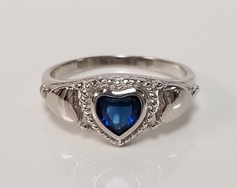 Estate Sterling Silver 925 1/3ct Sapphire Heart to Heart Ring