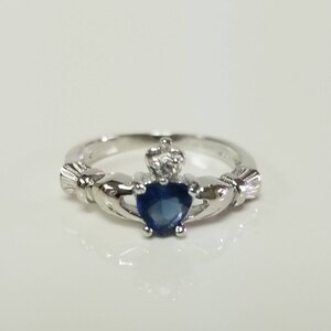 Estate Sterling Silver 925 Heart Sapphire Irish Claddagh Crown Hand Ring Band Cz Diamond R100