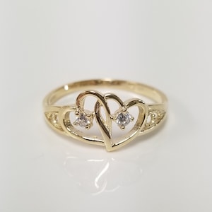 Size 7 Estate 10k Yellow Gold Double Heart CZ .10ct Diamond Ring Sweetheart Band By Pass G116