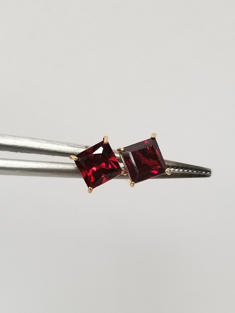 5mm Estate 14k Yellow Gold Red 1ct Natural Garnet Studs Earrings Stud G161 image 4