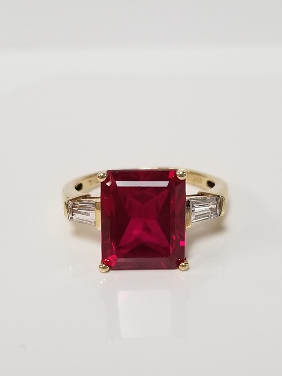 10k Yellow Gold Estate Ruby & Diamond Ring Size 8.25