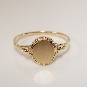 14K Yellow Gold Polished Monogram Signet Ring 