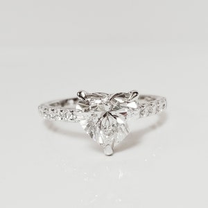 Bague de fiançailles en forme de coeur avec diamants 2 carats et alliance en or blanc 14 carats BC178