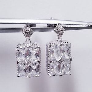 Orecchini in argento sterling 925 da 4 ct con diamanti zirconi da 3/4" a goccia, vintage vittoriano, pendenti con splendidi CR9