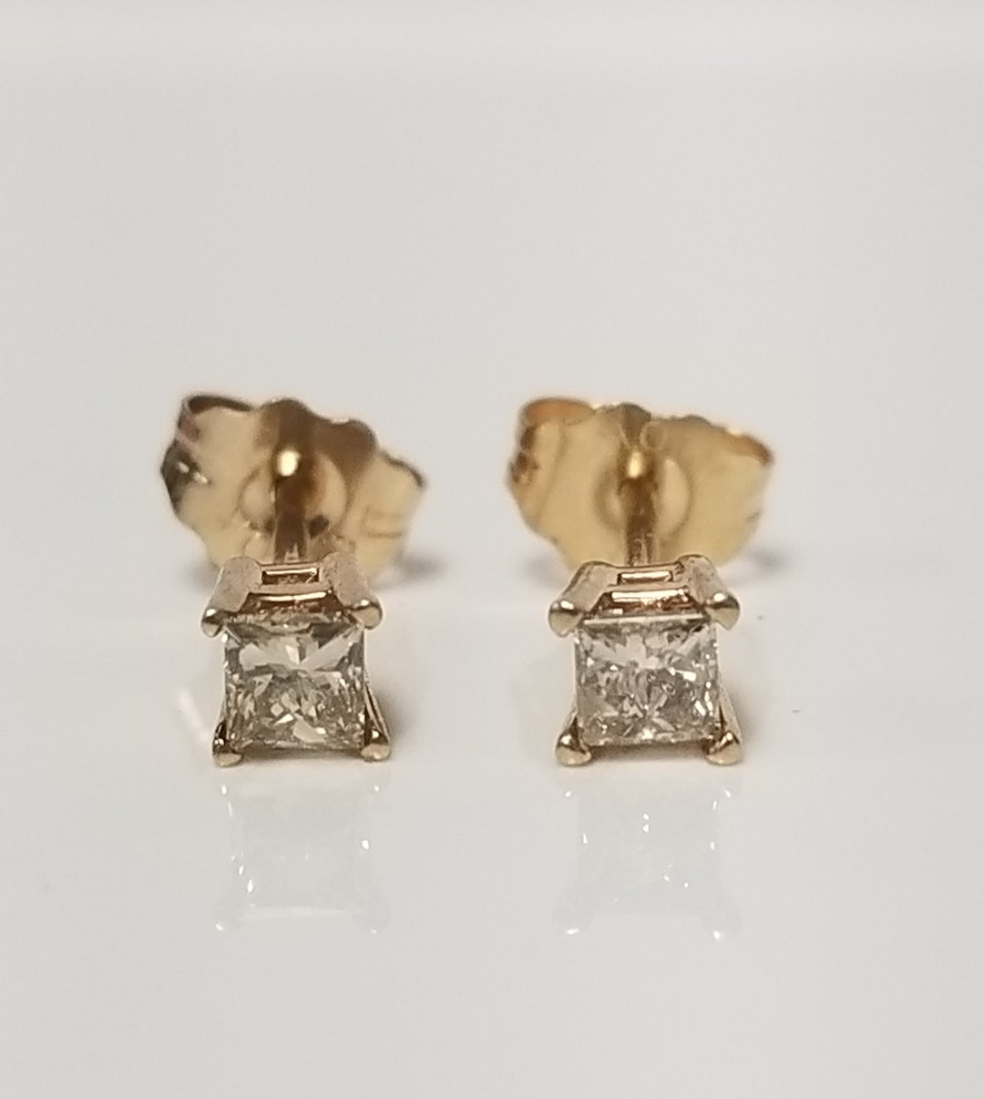 SI2 3.3mm Estate 14k Yellow Gold .20ct Princess Cut Champagne Diamond