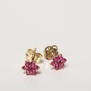 4mm New 14k Yellow Gold Created .10ct Red Pink Ruby Flower Earrings Youth Studs GE8