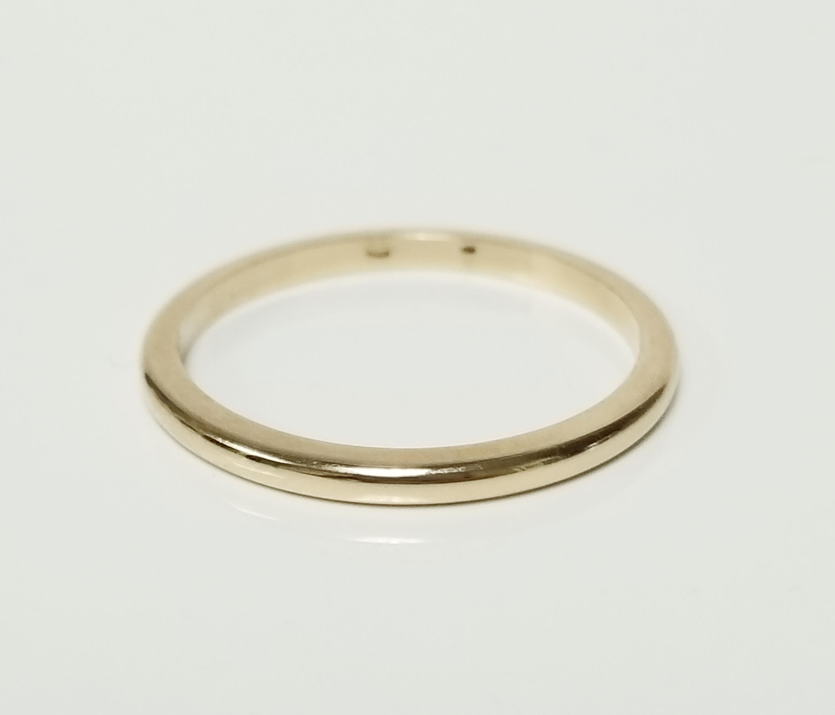 peter do dome ring サイズ7 1.64 Grams Sale Size 7 Estate 14k Yellow Gold 1.5mm Wedding Band