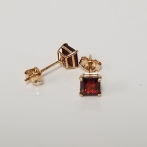 5mm Estate 14k Yellow Gold Red 1ct Natural Garnet Studs Earrings Stud G161 image 8