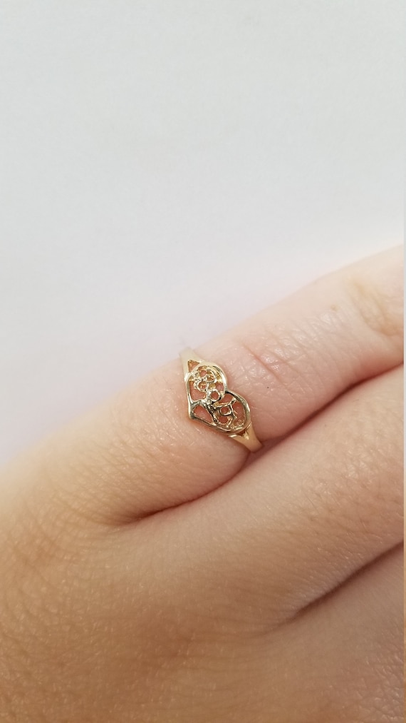 Heart Ring in Yellow Gold - Etsy