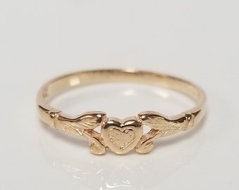 Size 1 Estate 14k Yellow Gold Baby Heart Midi Ring Antique Style Girl Daughter Baptism Catholic G14