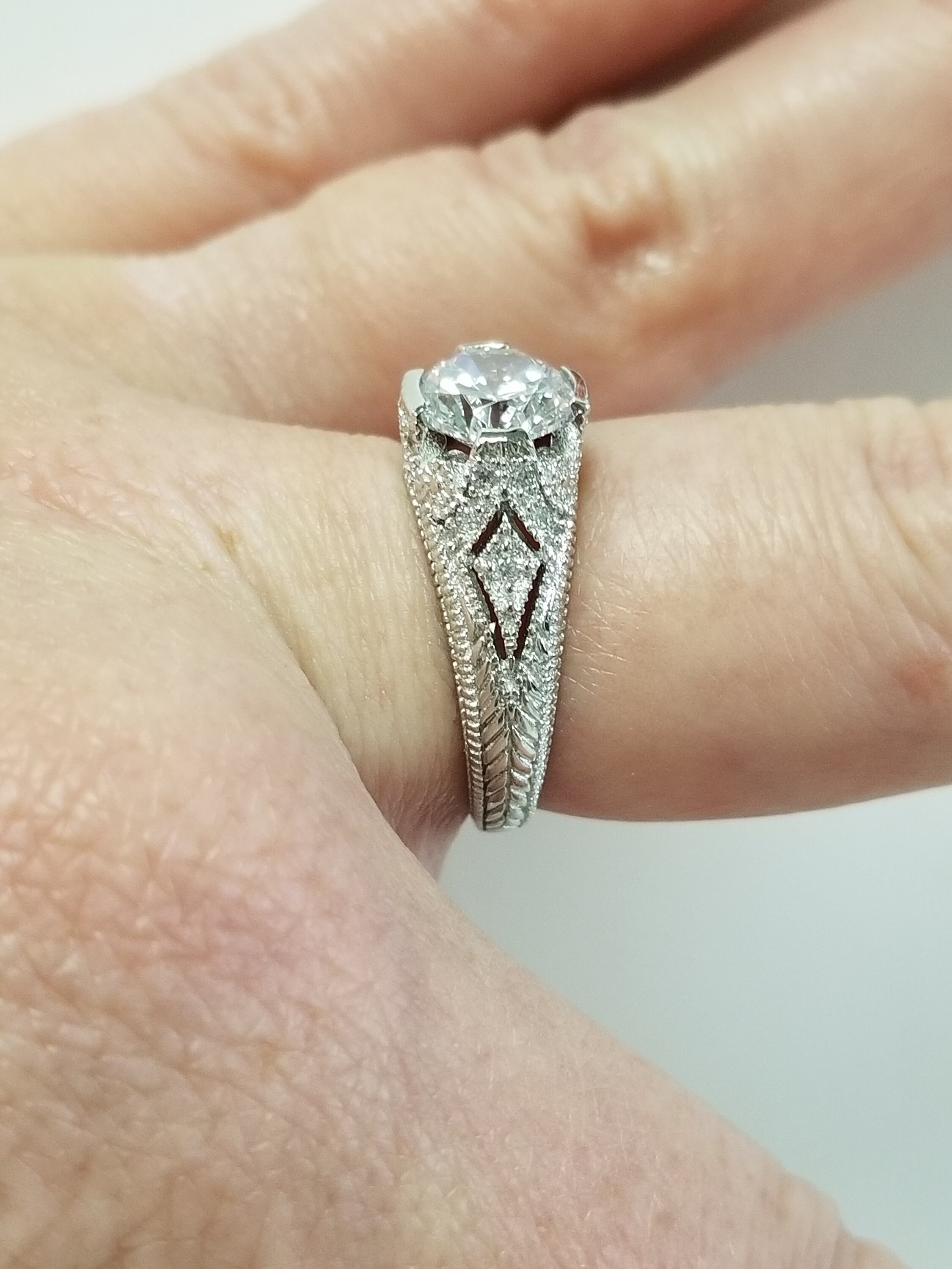 Size 6 7 8 Estate Sterling Silver 925 2ct Cz Diamond Size 6 7 8 Estate Sterling Silver 925 2ct Cz Diamond