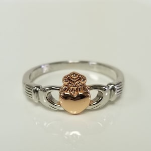 Estate Sterling Silver 925 Rose Gold Heart Irish Claddagh Crown Hand Ring Band SW74-1