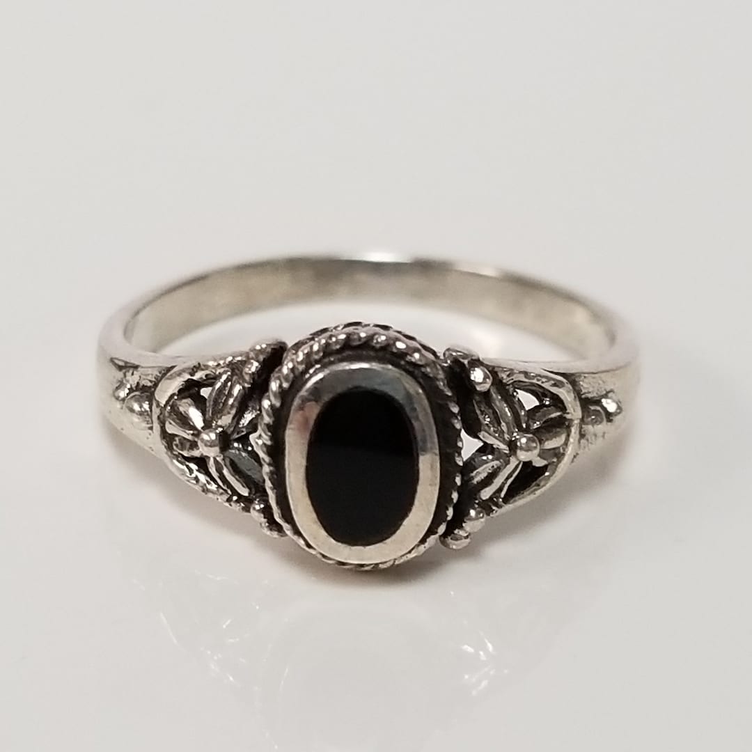 R72 silver925 リング Estate Sterling Silver 925 Southwestern Style Black Onyx