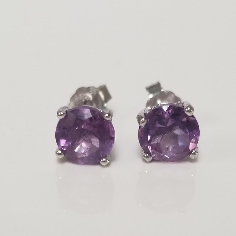 Silver 1.5ct Amethyst /& Diamond Flower Dangle Earrings