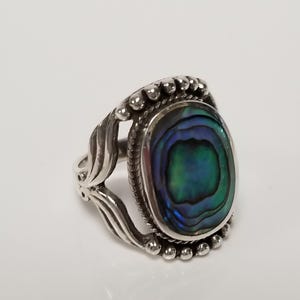 7 8 or 9 10 Estate Sterling Silver 925 Mother of Pearl Cocktail Ring Band Bead Ball Southwestern Navajo R73