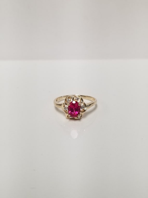 Size 6.75 Estate 10k Yellow Gold Created 1ct Ruby 