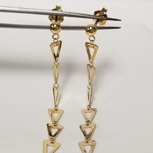 1.97 Grams 2&quot; Estate New 10k Yellow Gold Triangle Trillion Drop Dangle Earrings OJ74