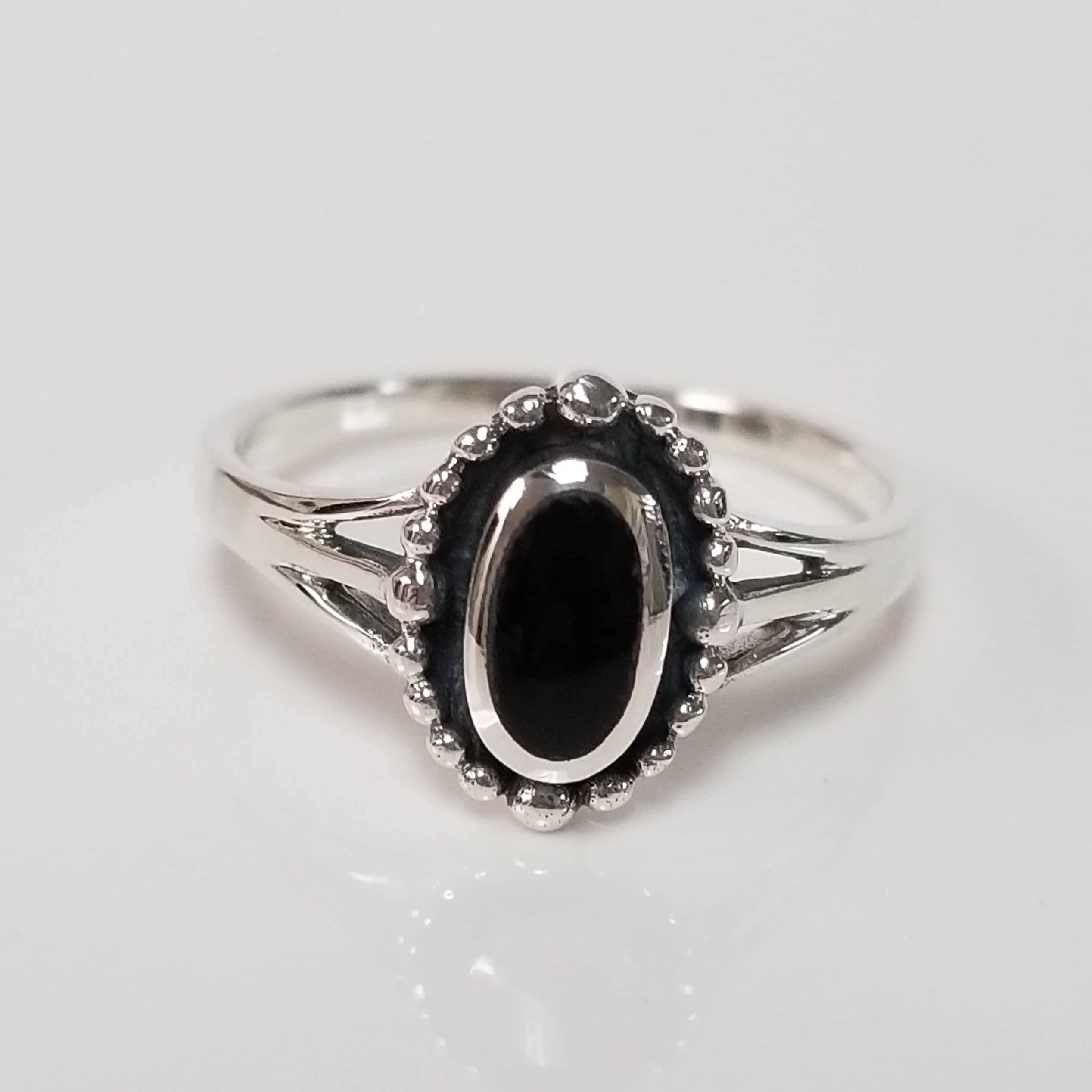 Estate Sterling Silver 925 Southwestern Style .25ct Black