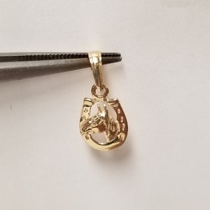 Sale 5/8&quot; Estate 14k Yellow Gold Horseshoe Pendant Charm G416