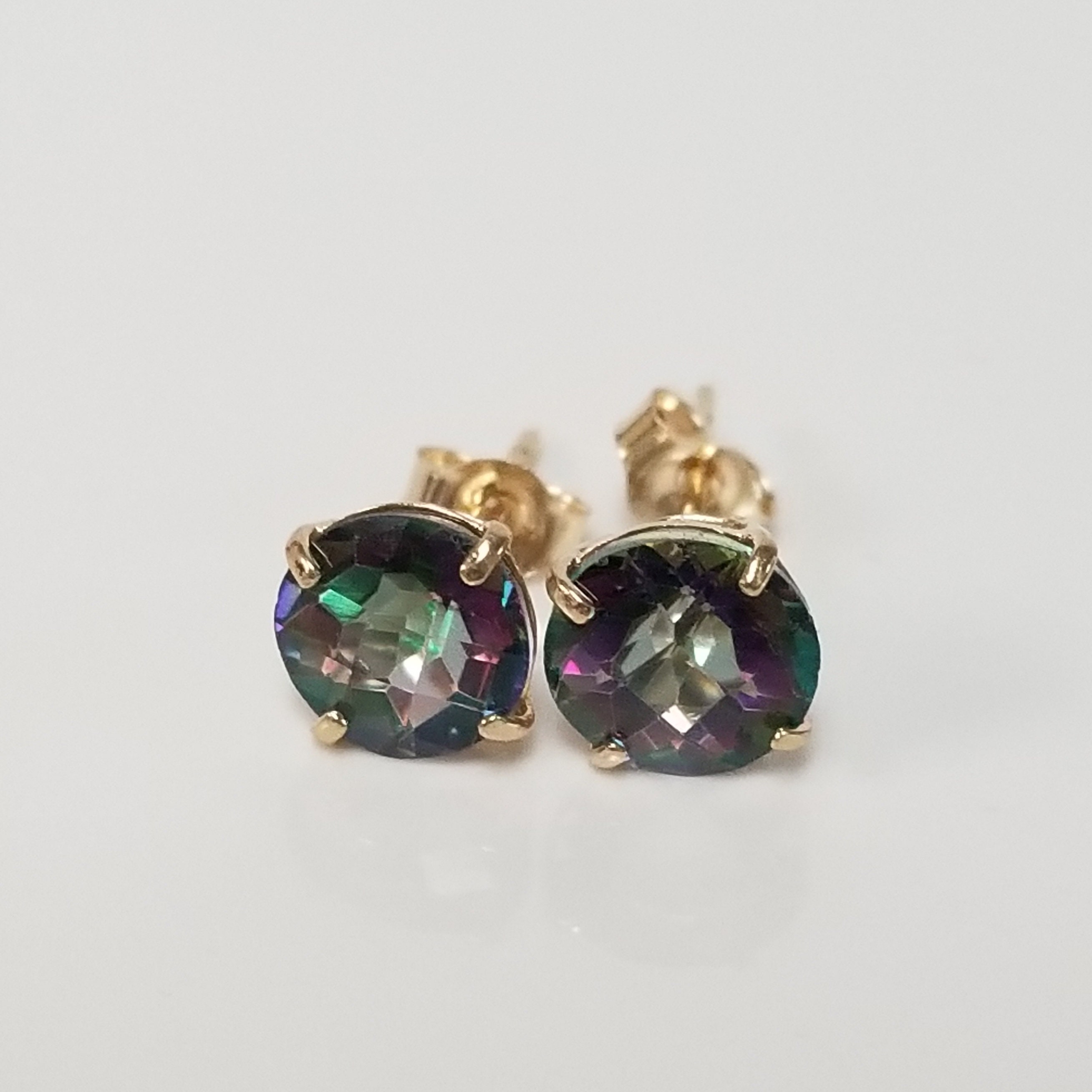 6 mm Objekt Neue 14k Gelbgold Natürliche 1.5ct Mystic Topas Alexandrit Ohrstecker Grün Lila Blau G271