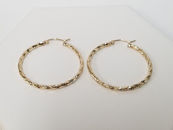 35mm Estate New 10k Yellow Gold Large Medium 2mm Twist
