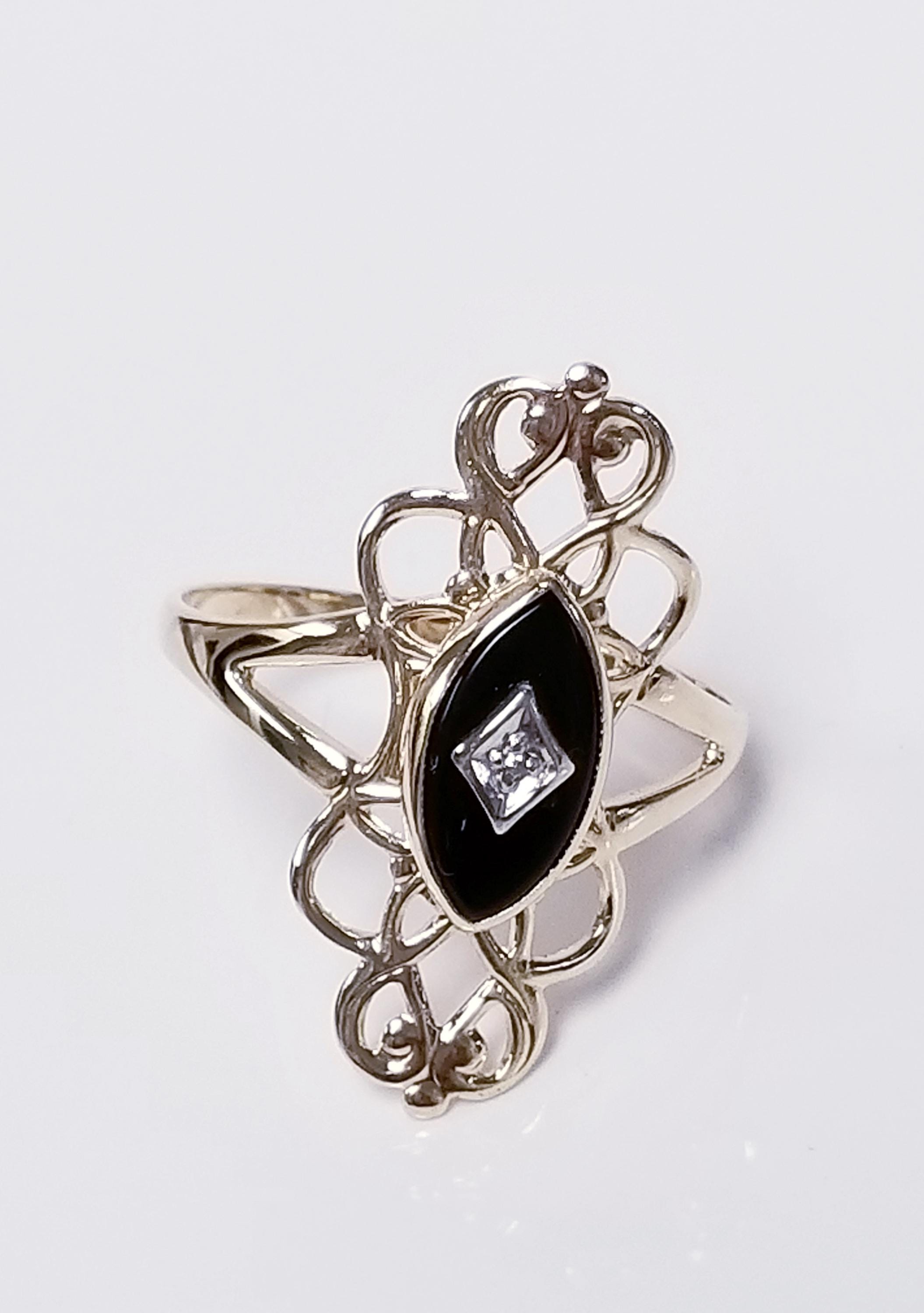 2.73 Grams Ring Size 10 Estate 10k Yellow White Gold Black 1ct