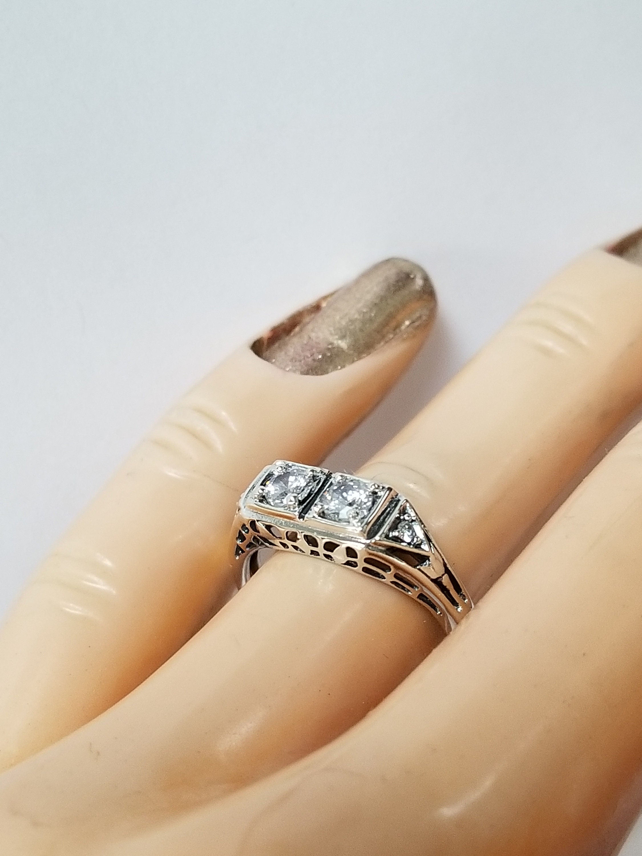 Ring Maat 6 Of 7 Estate Sterling Zilver 925 25ct Cz Diamond Etsy ring-maat-6-of-7-estate-sterling-zilver-925-25ct-cz-diamond-etsy