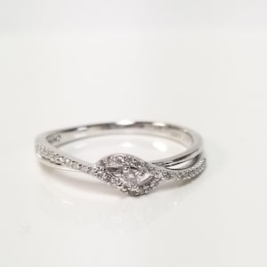 Ring Size 5 6 6.75 Estate Sterling Silver 925 Genuine .20ct Diamond Engagement Promise Ring Stunning Cocktail BC65