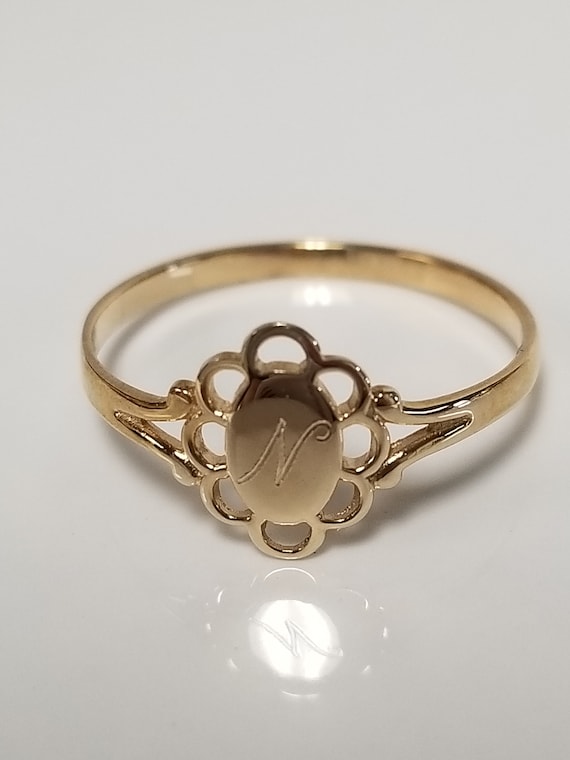 N Size 4.5 Estate 14k Yellow Gold Monogram Cursive Initial N